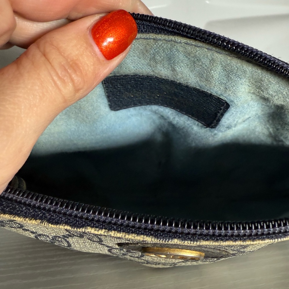 Gucci Beige and Blue  Patterned Crossbody Bag - Picture 9 of 11